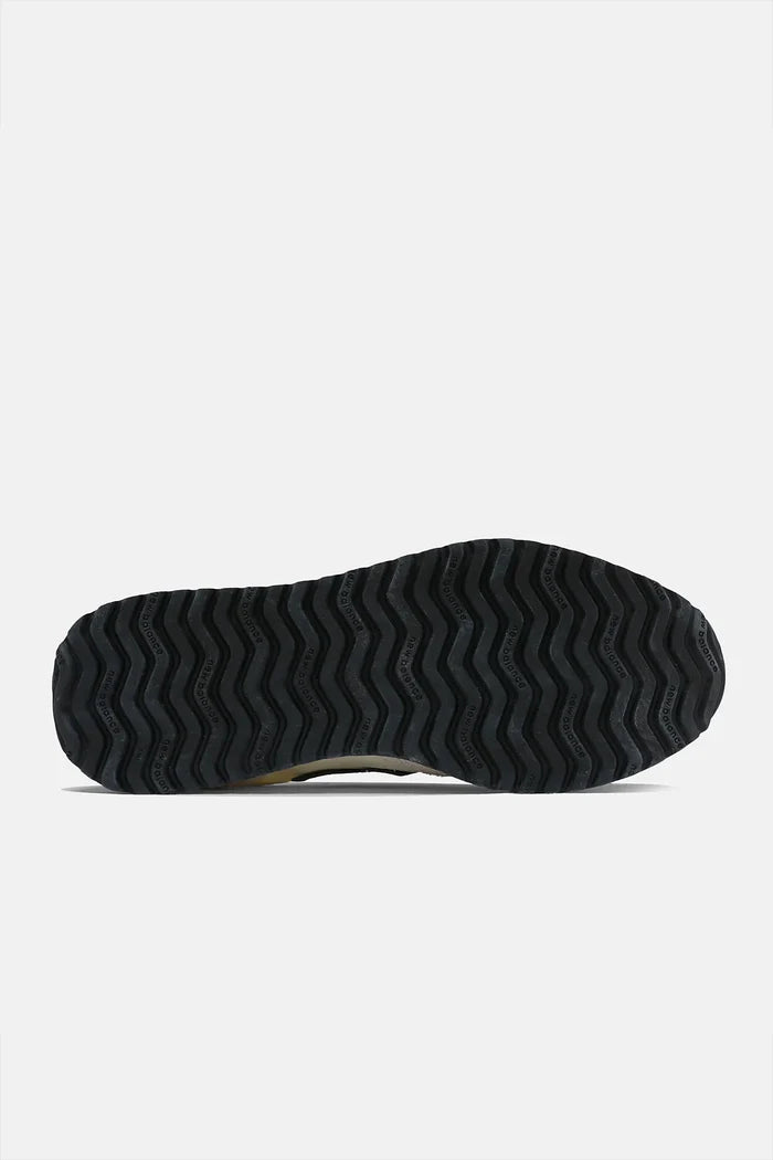 471 Footwear New Balance