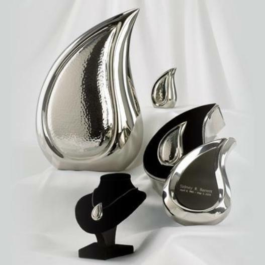 Small/Keepsake 3 Cubic Inches Tear Drop Silver Cremation Urn with Engraved Case