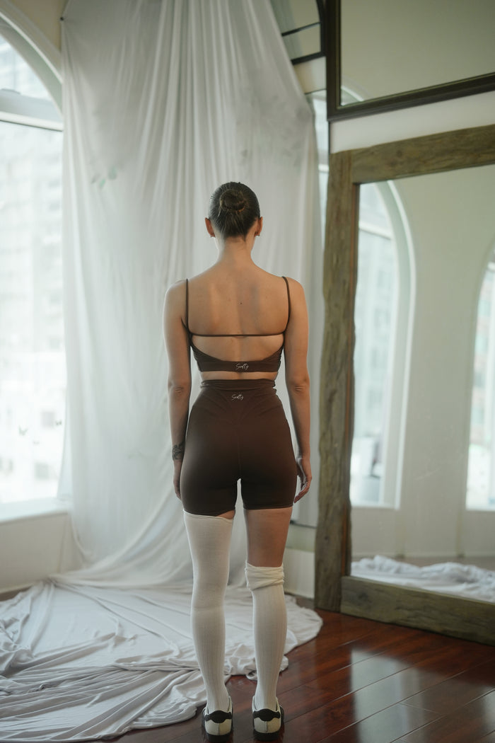 V-cut Short Tights | Crimson Brown