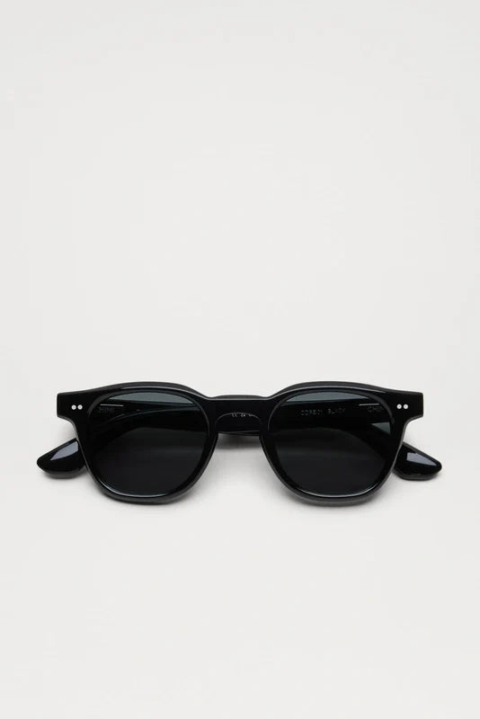 01 Sunglasses Accessories CHIMI