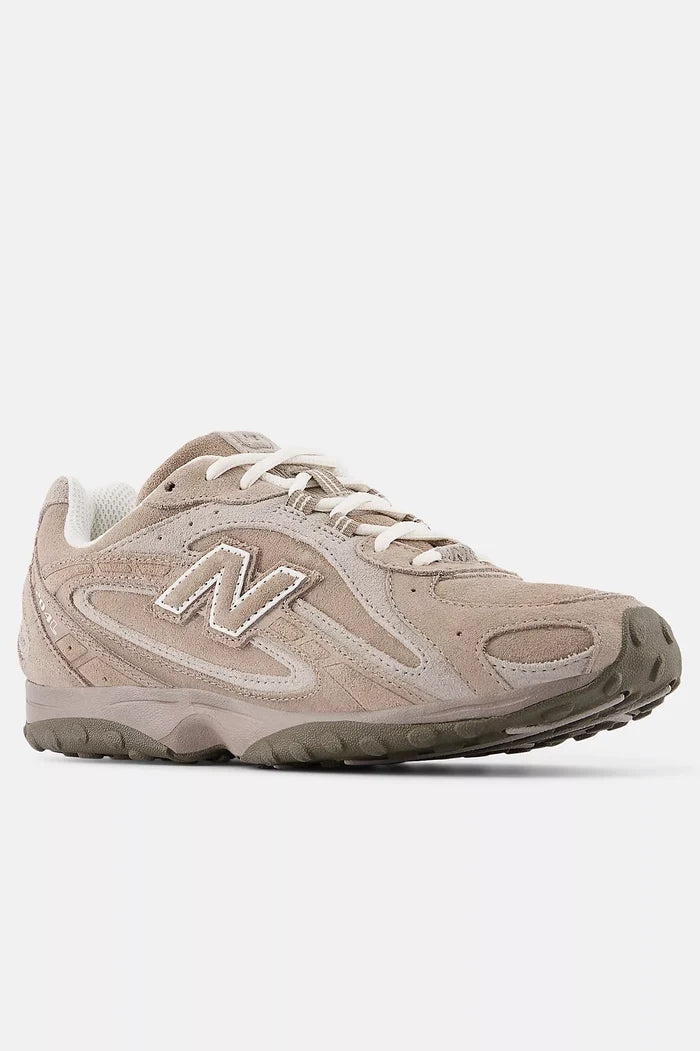204L Footwear New Balance