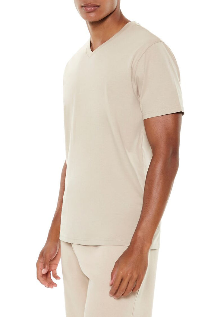 Basic V-Neck Tee