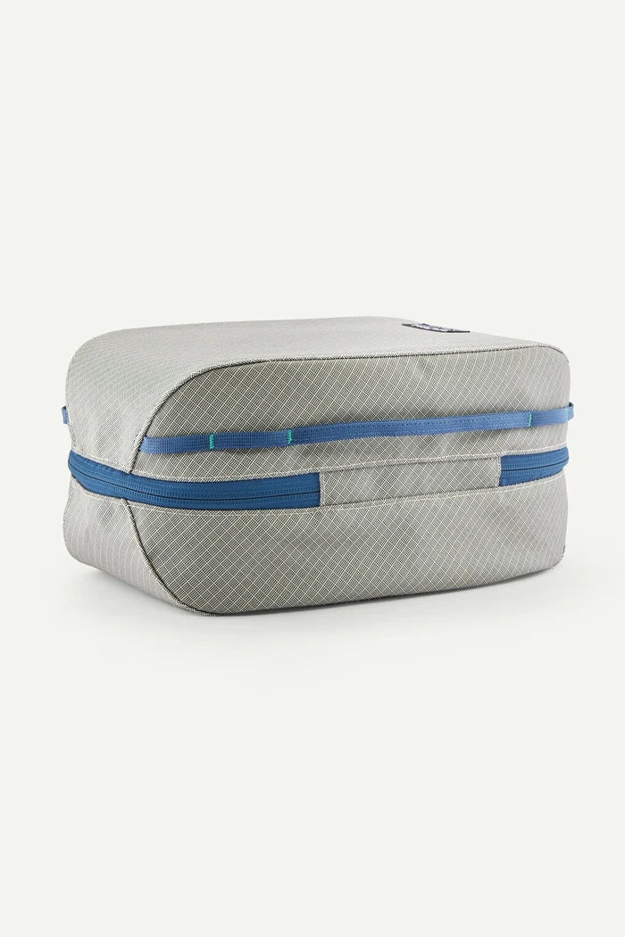 Black Hole Packing Cube 6L Accessories Patagonia