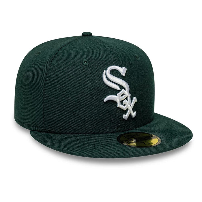 Pictured is this MLB Chicago White Sox Core 59FIFTY Fitted cap in dark green. 4
