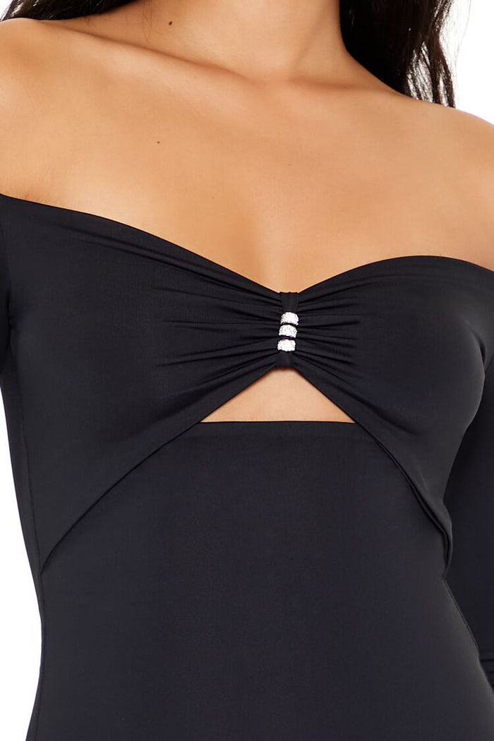 Contour Sculpt Off-the-Shoulder Top