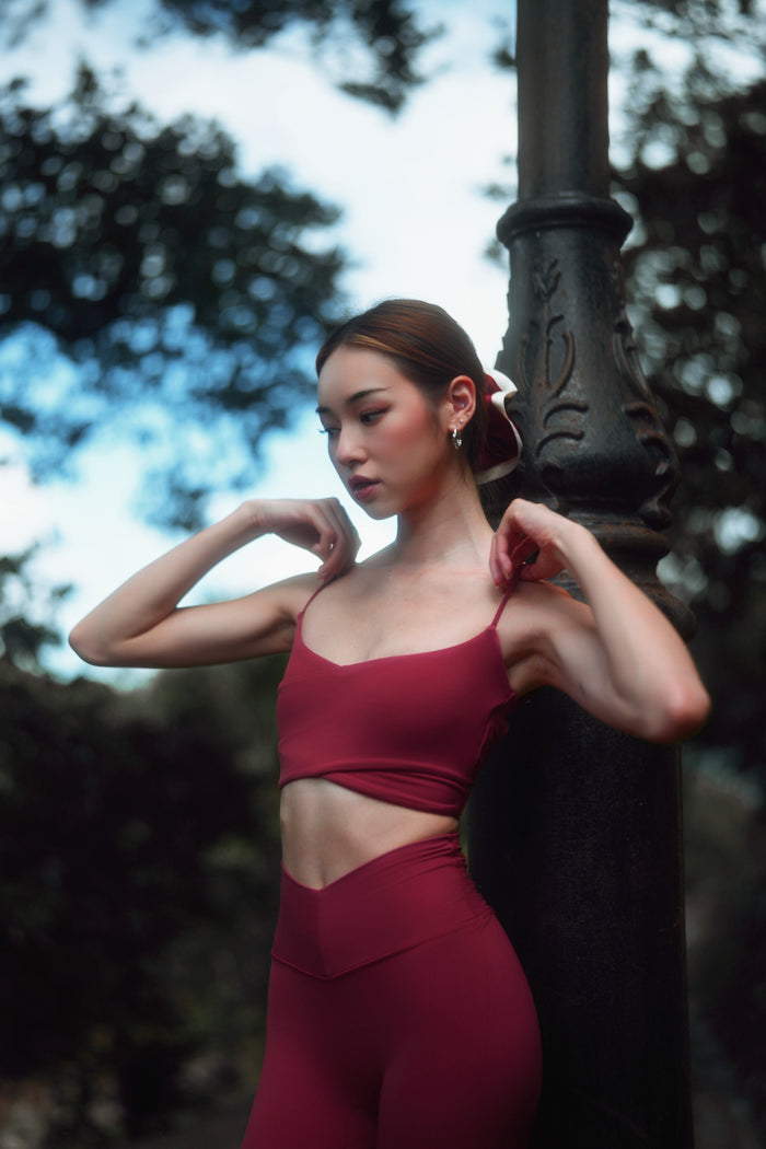 Criss Cross Front Sports Bra | Burgundy