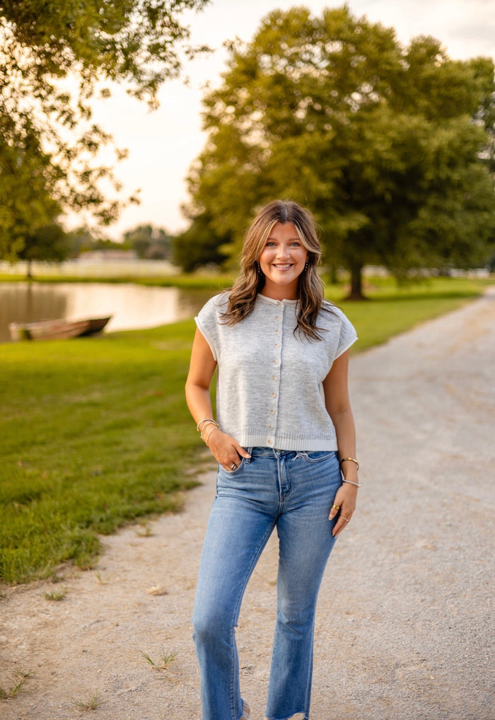 GREY SWEATER KNIT VEST