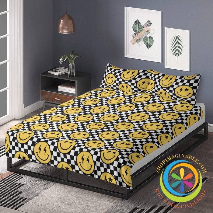 Groovy Happy Face Bedding Set