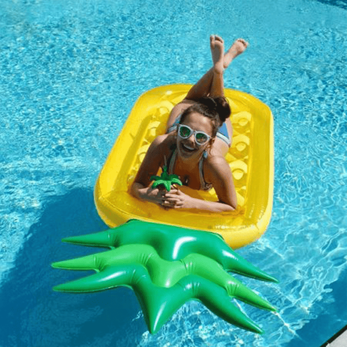 Gadget Gerbil Inflatable Pineapple Pool Float