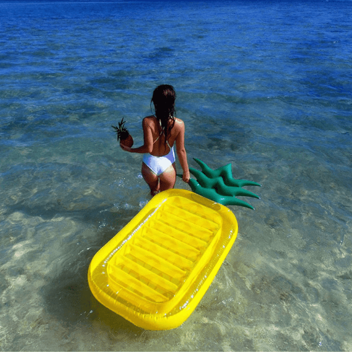 Gadget Gerbil Inflatable Pineapple Pool Float