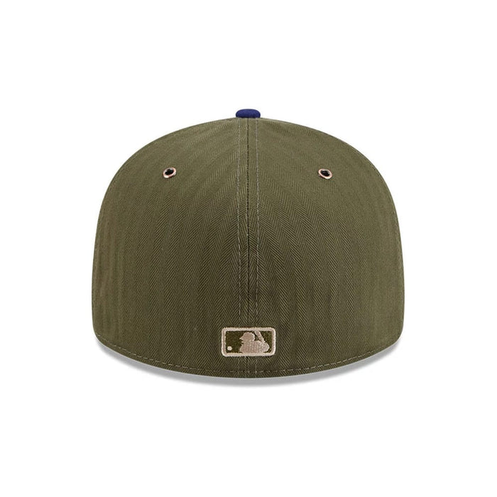 Pictured is this MLB American Herringbone LA Dodgers 59FIFTY Fitted cap in green. 7