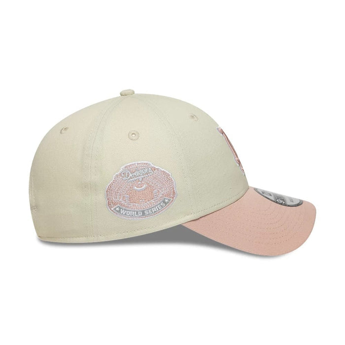 Pictured is this MLB World Series Patch LA Dodgers 9FORTY cap in light beige. 5