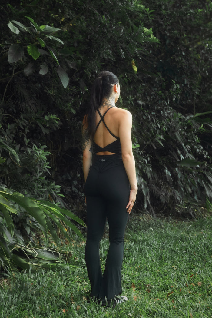 Low-Cut Cross-Back Bra | Obsidian Black