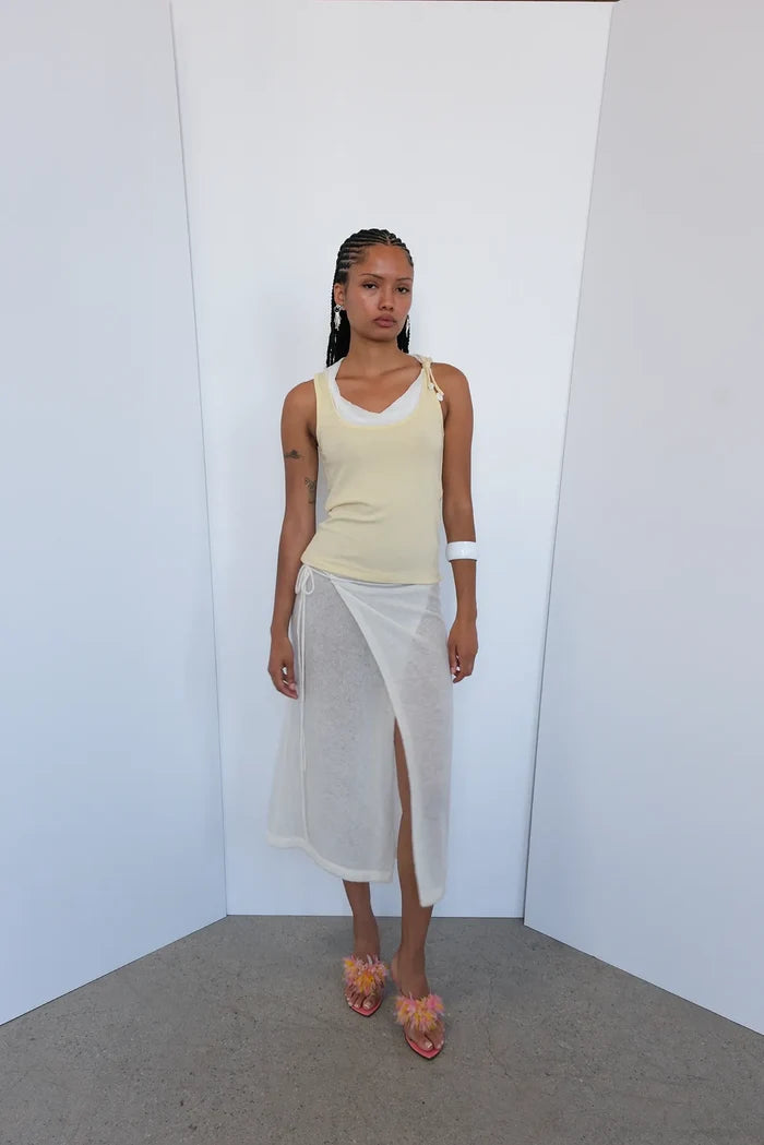 Lucia Tops Geel