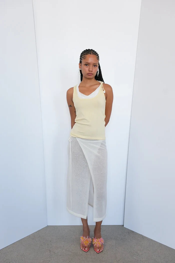 Lucia Tops Geel