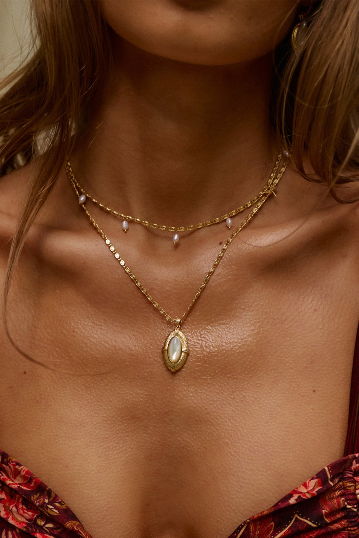 Mirae Necklace in Pearl