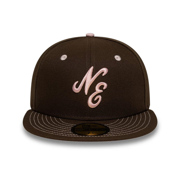 Pictured is this New Era With Love 59FIFTY Fitted cap in dark brown. 3