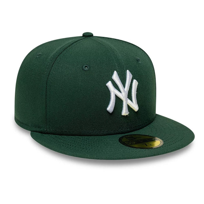 Pictured is this MLB New York Yankees Core 59FIFTY Fitted cap in dark green. 4