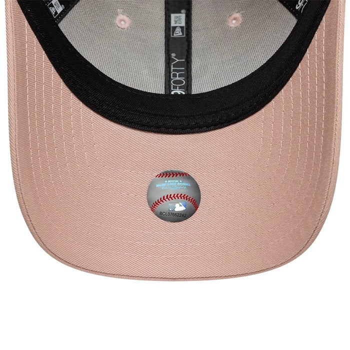 Pictured is this Womens MLB League Essential New York Yankees 9FORTY cap in pastel pink. 5