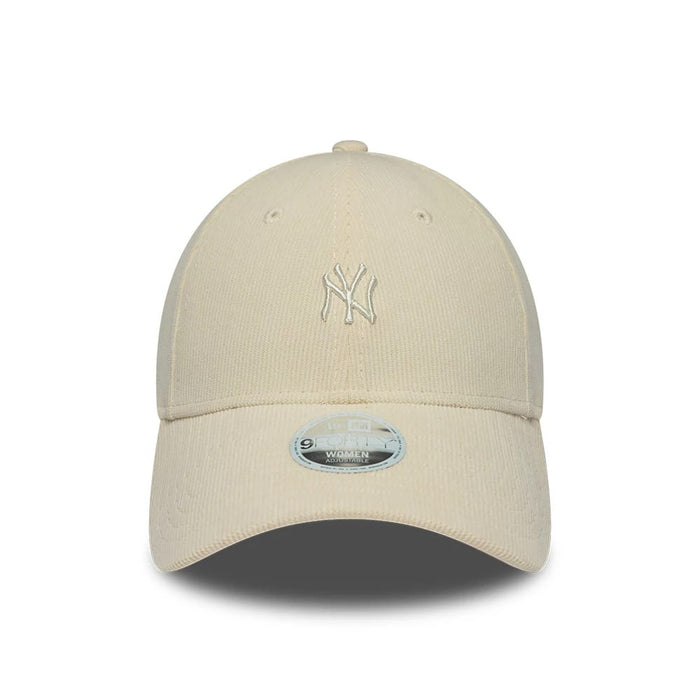 Pictured is this Womens MLB Cord Midi New York Yankees 9FORTY cap in Cream. 2