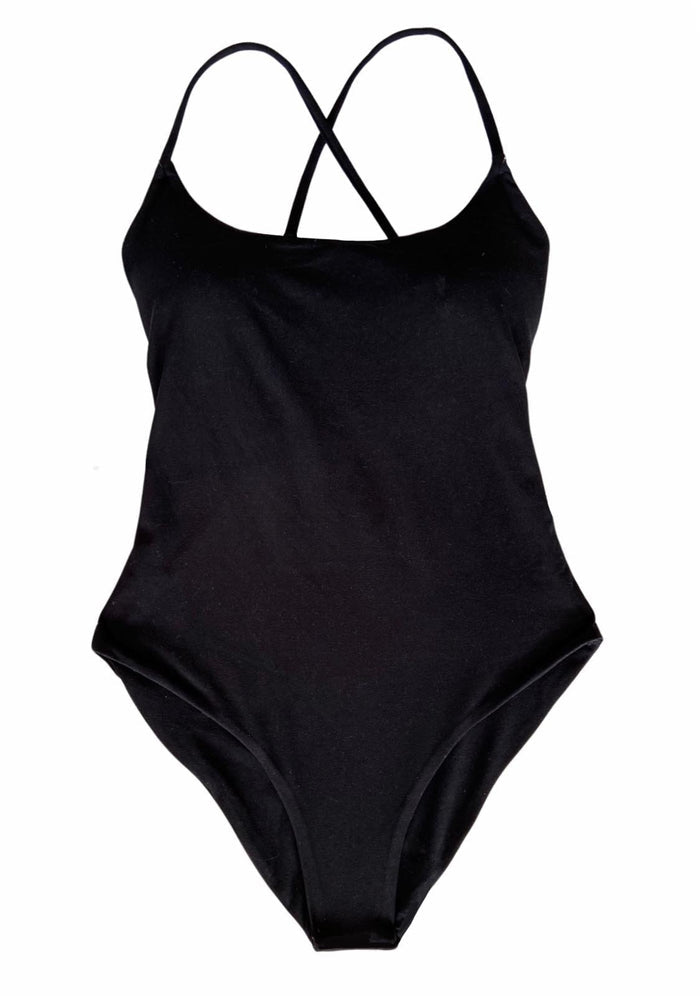 ONYX - Black 1-PIECE