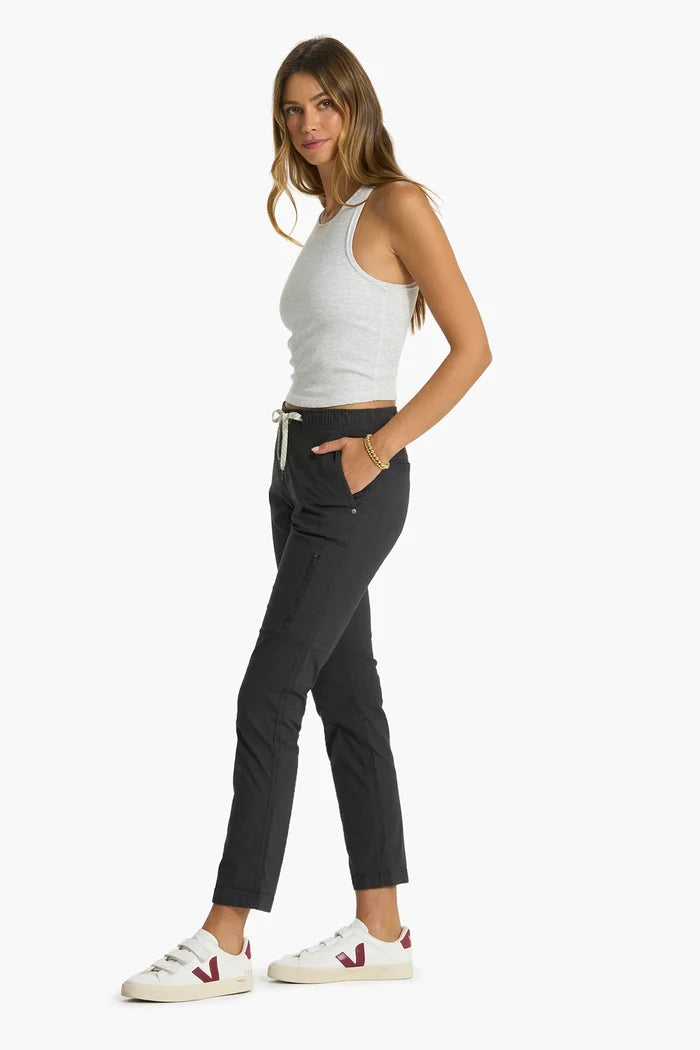 Pose Plyo Tank Activewear Vuori