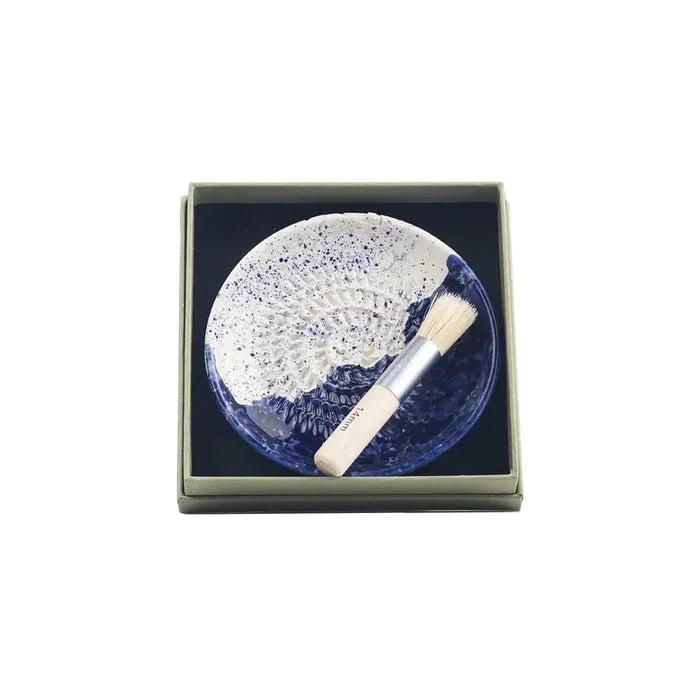 Selbrae Ceramic Garlic Grater & Brush Set by Selbrae