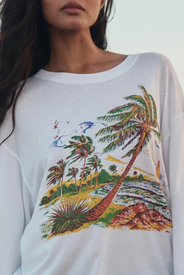 The Long Sleeve Relaxed Crew w/ Windy Shore Graphic T-Shirts & Tanks The Great