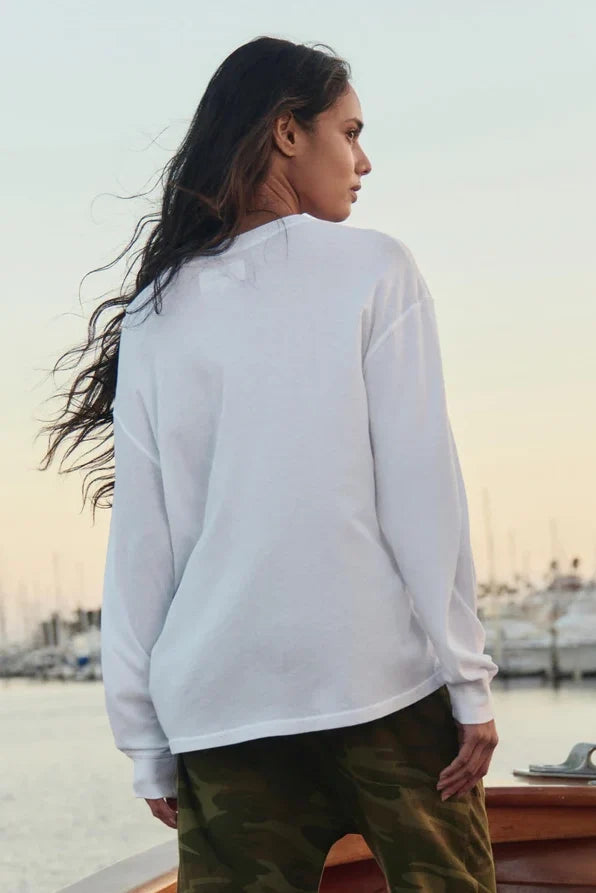 The Long Sleeve Relaxed Crew w/ Windy Shore Graphic T-Shirts & Tanks The Great