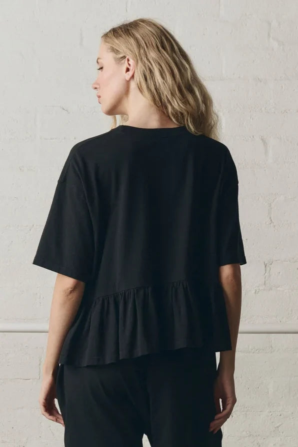 The Oversized Ruffle Peplum Tee T-Shirts & Tanks The Great