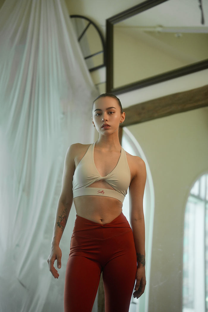 V-cut Flare Tights | Dunhuang Red