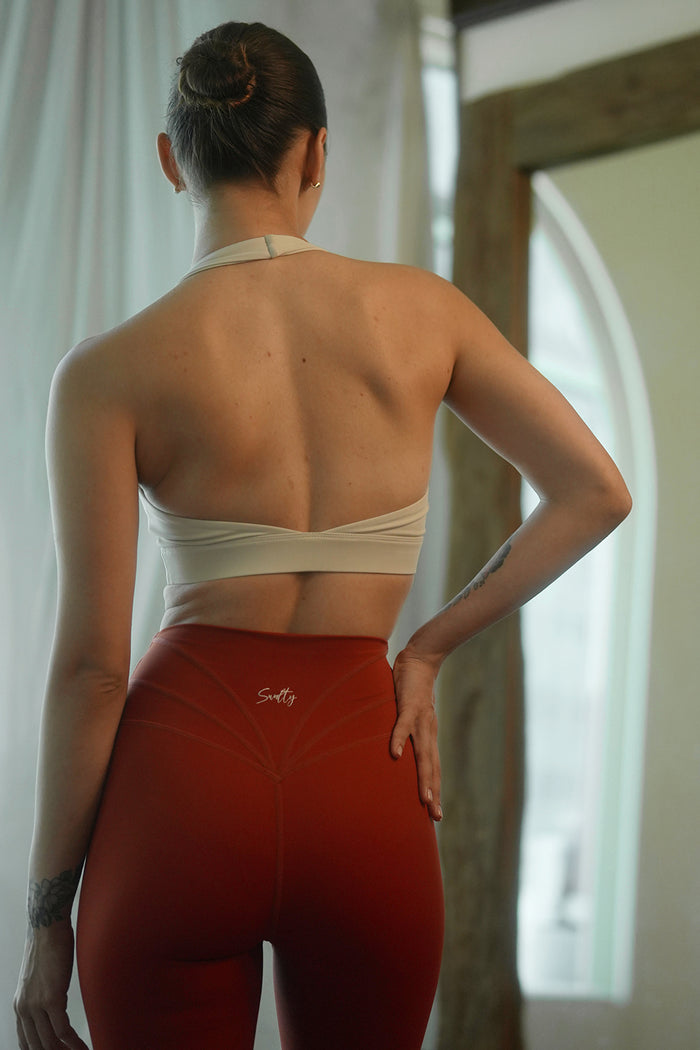 V-cut Flare Tights | Dunhuang Red