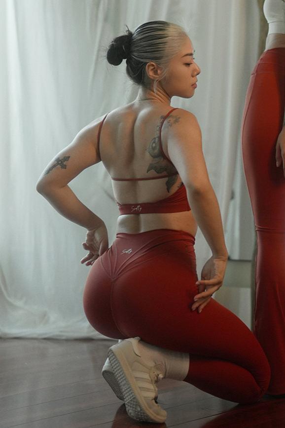 V-cut Long Tights | Dunhuang Red