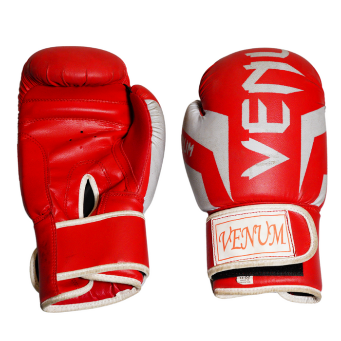 VENUM BOXING PUNCHING GLOVES ADULTS 12 OZ, 14 OZ