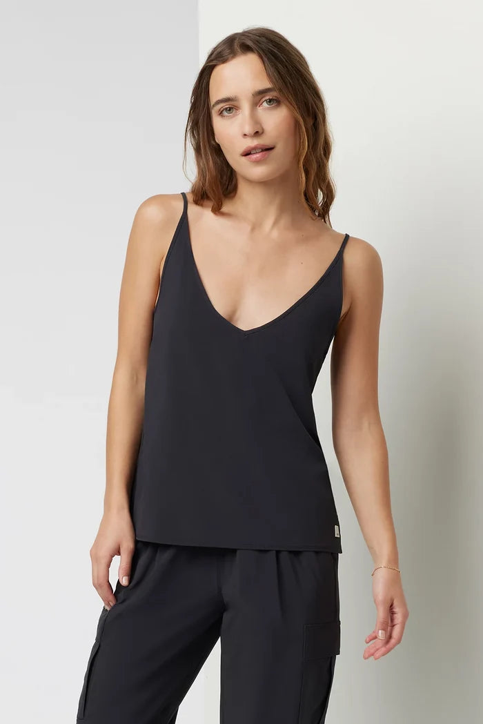 Villa Cami Activewear Vuori