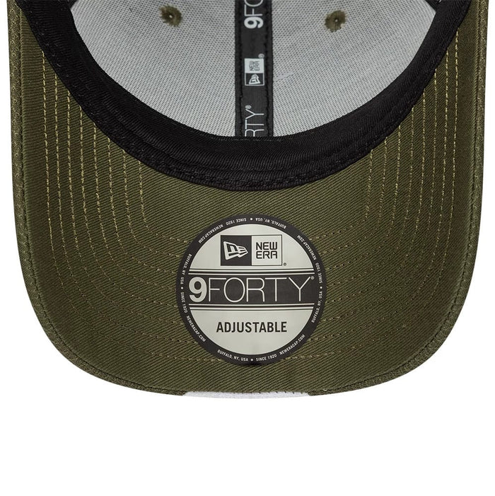 Pictured is this Visa Cash App Racing Bulls H1 Race Special 9FORTY Adjustable cap in green. 5